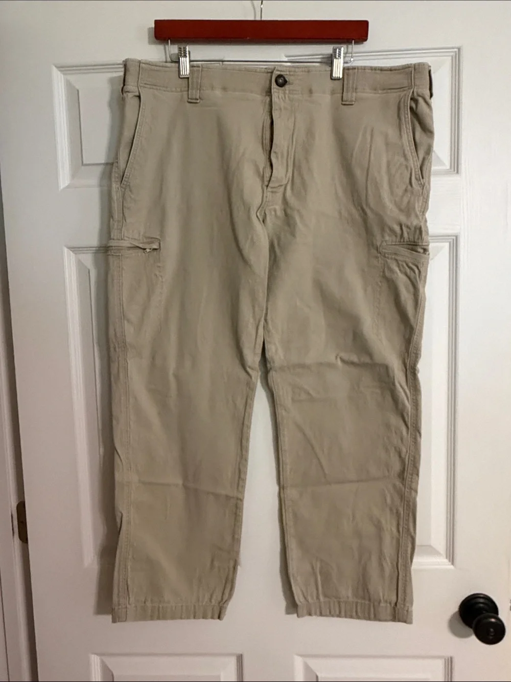 Lee Extreme Comfort Men's Khaki Cargo Pants Straight Fit 42x30 Stretch